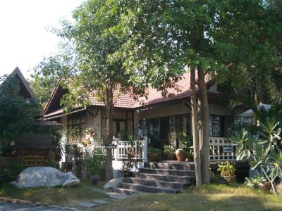 oldpalace2.jpg