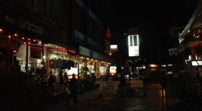 Bild 80.jpg (73.2 KiB) 5341 mal betrachtet Blick in die Gasse