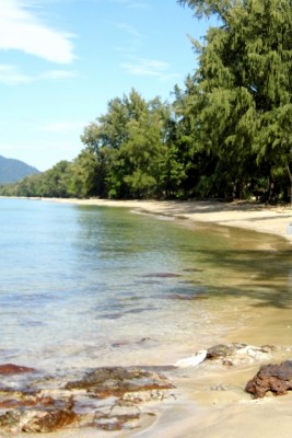 Strand vor Freedom Bungalow nach rechts