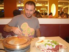 auch gut und günstig, wenn man mal was leichteres essen will, korean style bbq im bbq plaza im 6. stock.