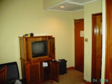 unser kleines Zimmer im Albert Court