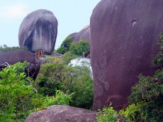 Felsformationen auf dem Khao Kitchakoot