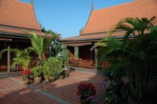 Thai-Haus 2.jpg