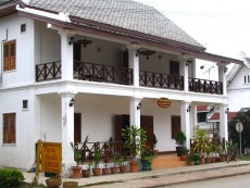 Das Sok Xai Guesthouse, eines der renovierten Guesthaeuser in Luang Prabang. Nur leider war da nix mehr frei als wir nachfragten.